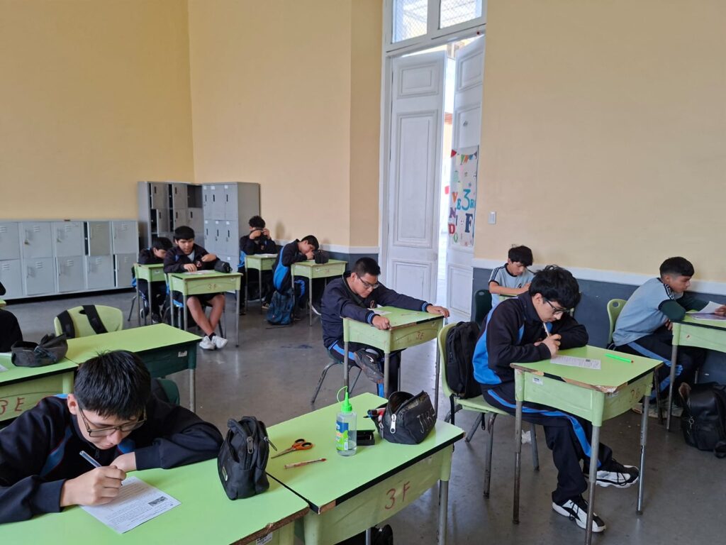 ESCUELA INTEGRAL Proudly Peruvian: Sharing our diverse traditions and finantial responsibility