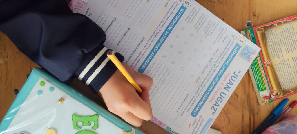 ESCUELA INTEGRAL: Analizamos dilemas financieros y proponemos decisiones responsables para nuestras metas